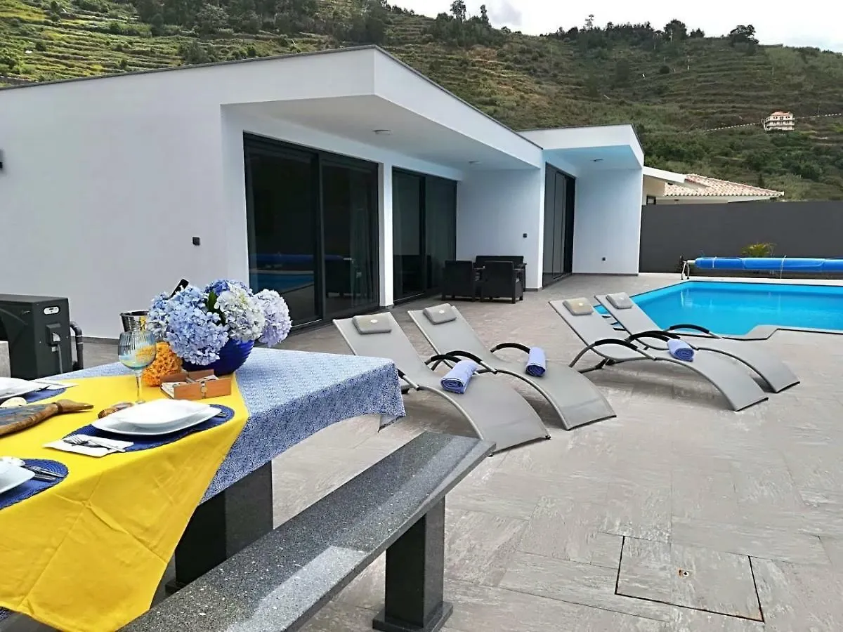 Moradia Syso Villa Arco da Calheta  0*, Arco da Calheta (Madeira)